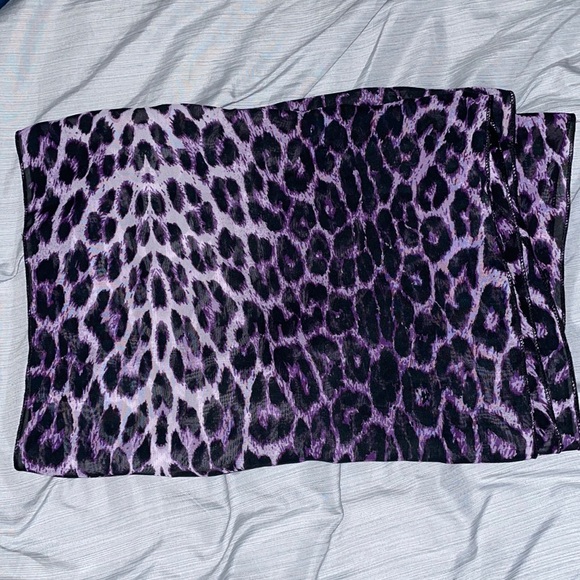 Leopard infinity scarf - Picture 1 of 2